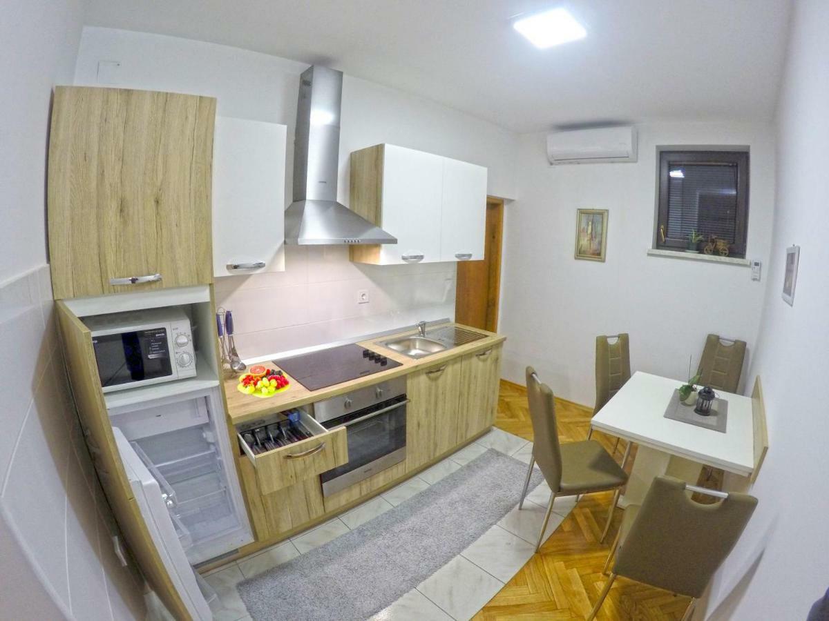 Apartmani Oletic 4* سفيتي مارتن نا موري المظهر الخارجي الصورة